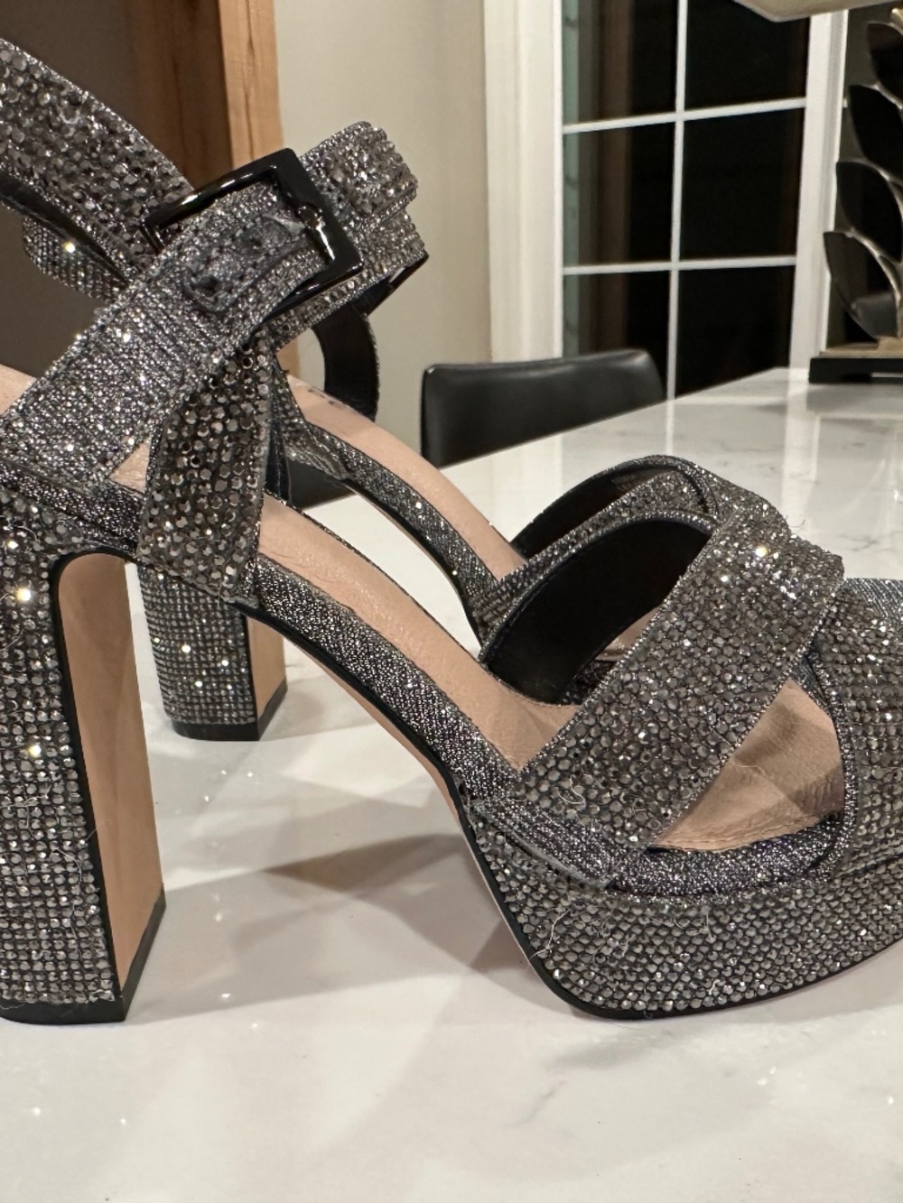 Maripe platform dress sandal